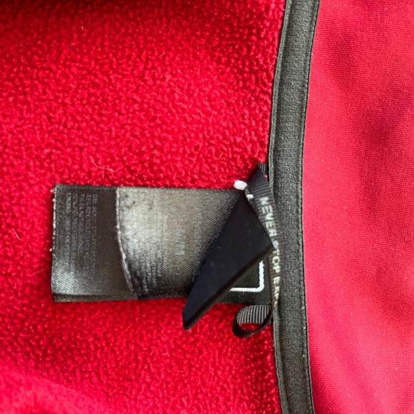 The North Face Jacket - Picture 4 of 4